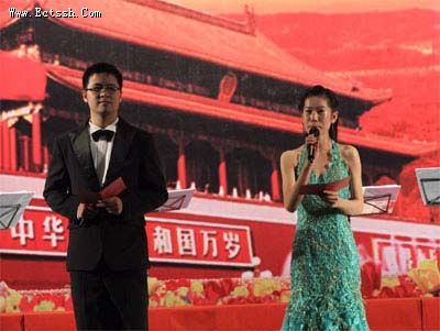 �����ף����--�Ϻ����ڽ�ԺУ��ף���й�60�������ջ���